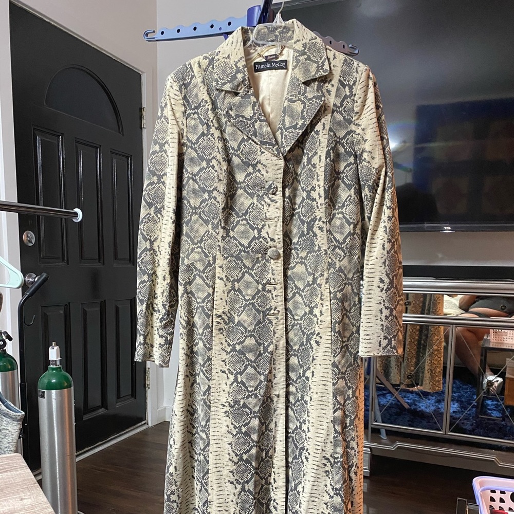 And orig Pamela McCoy fake faux full L/H Jacket